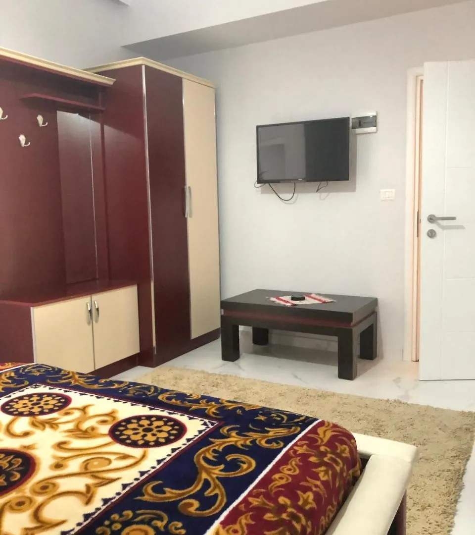Hotel Kalaja City Center Tirana 2*,